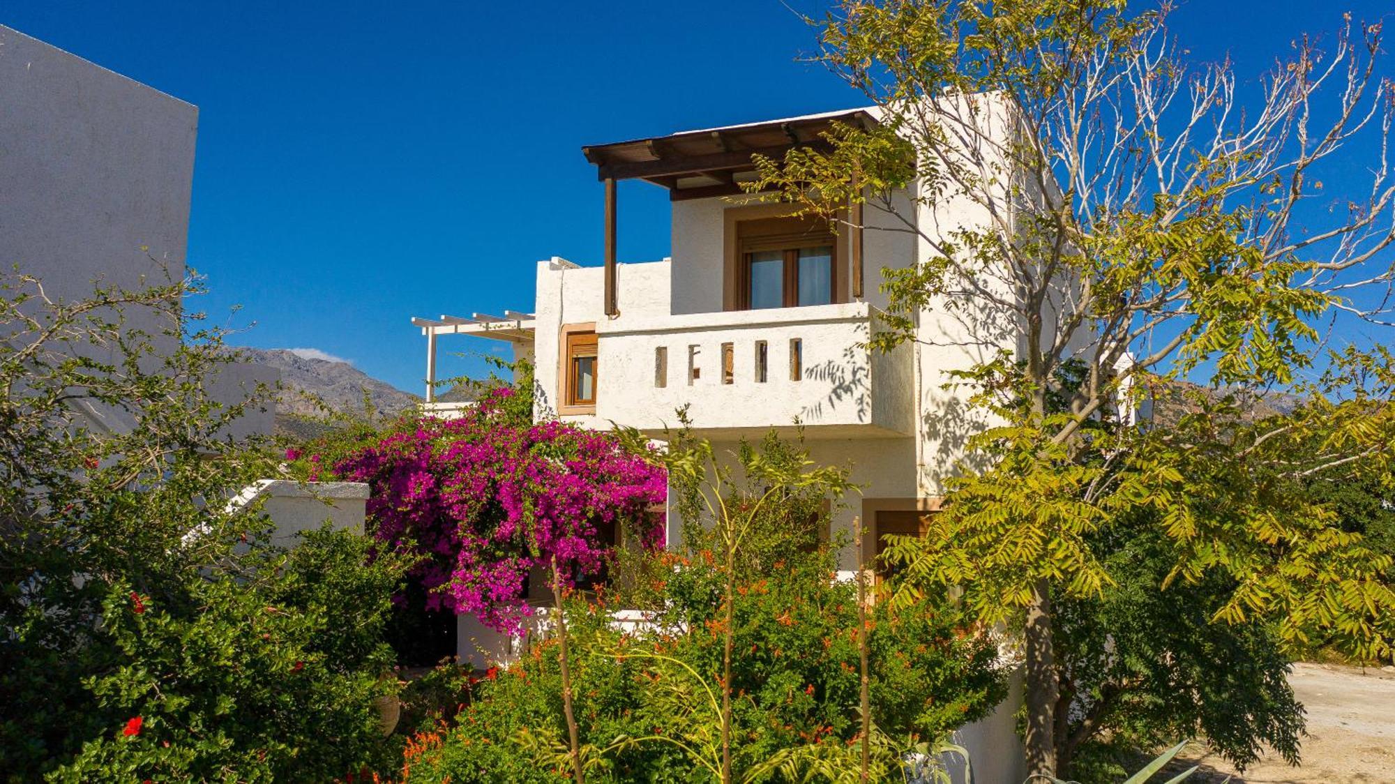 Akrotiri Apartments Makrýgialos Buitenkant foto